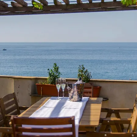 Apartment Hintown Felli's House A Nervi